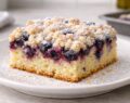 Litý borůvkový koláč s drobenkou – jednoduchá příprava